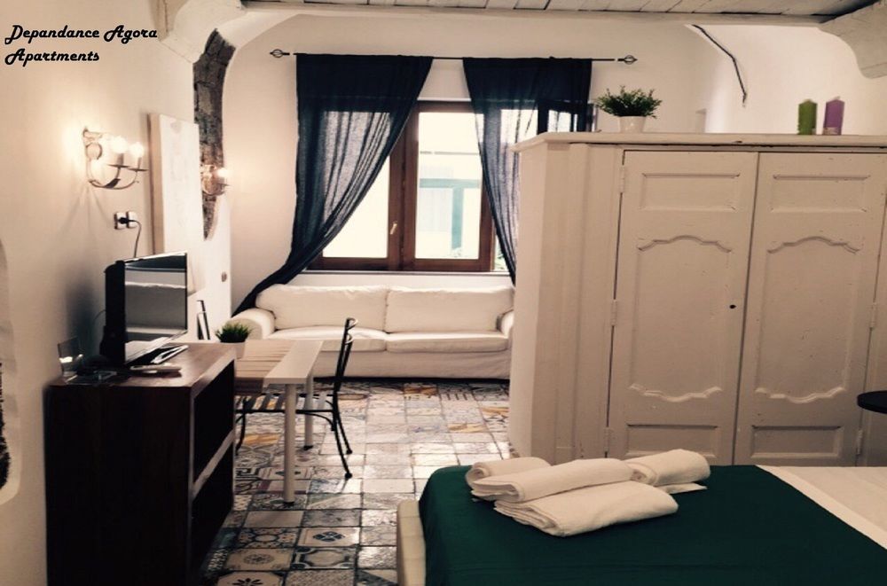 Agora Apartments Sorrento Kültér fotó
