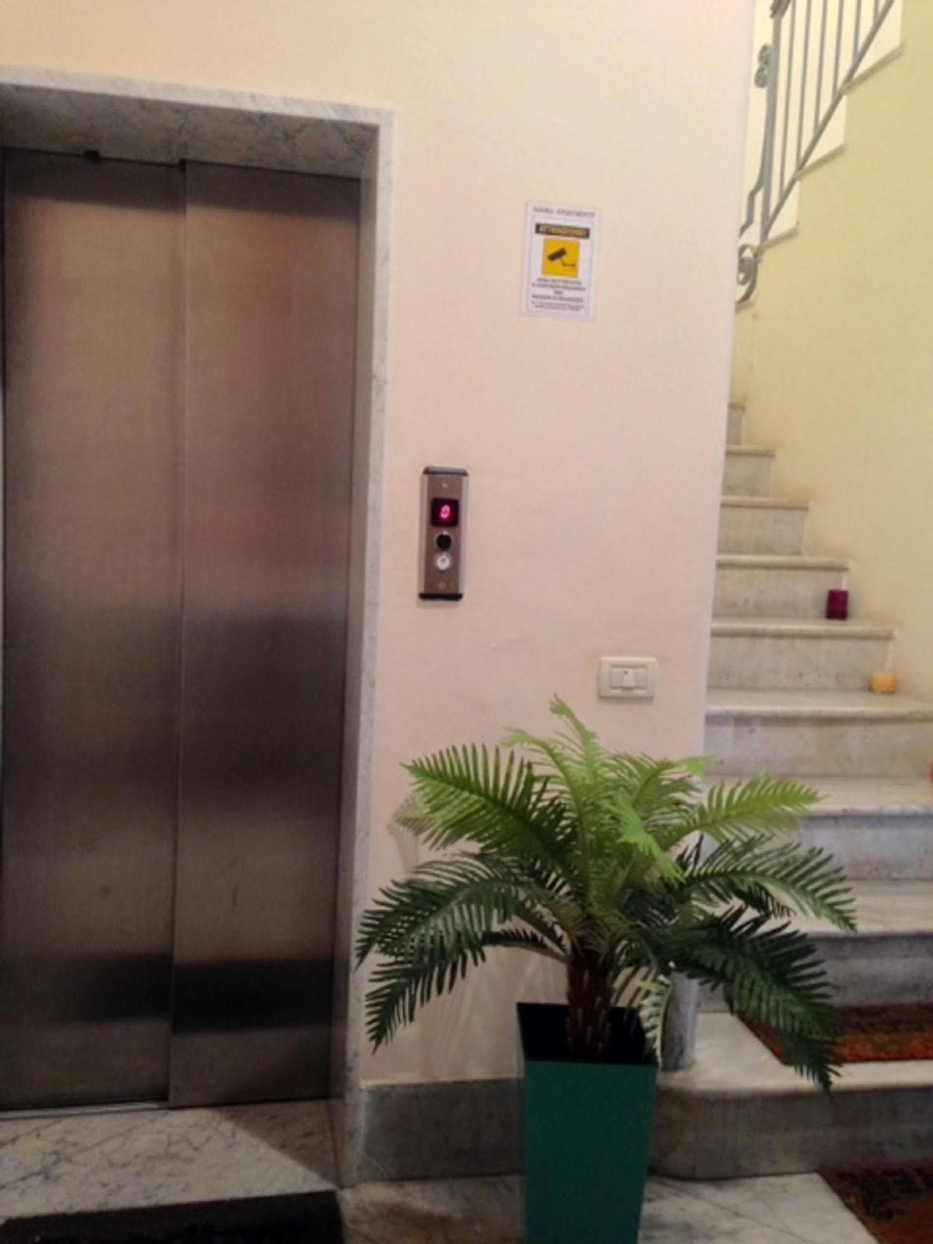 Agora Apartments Sorrento Kültér fotó